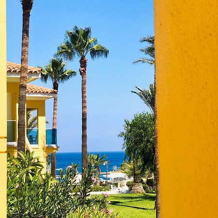 Malama Beach Holiday Village Протарас Екстериор снимка