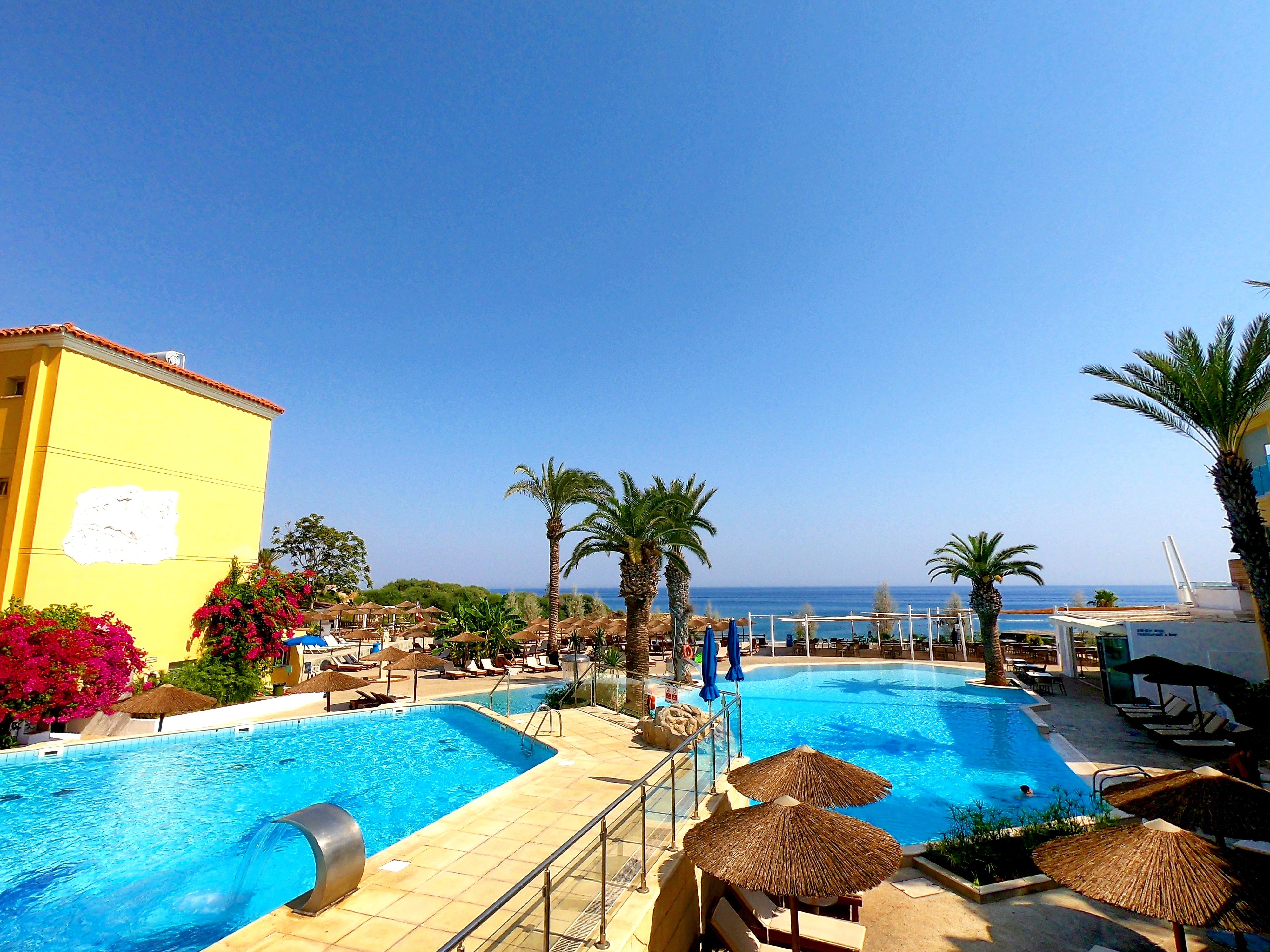 Malama Beach Holiday Village Протарас Екстериор снимка