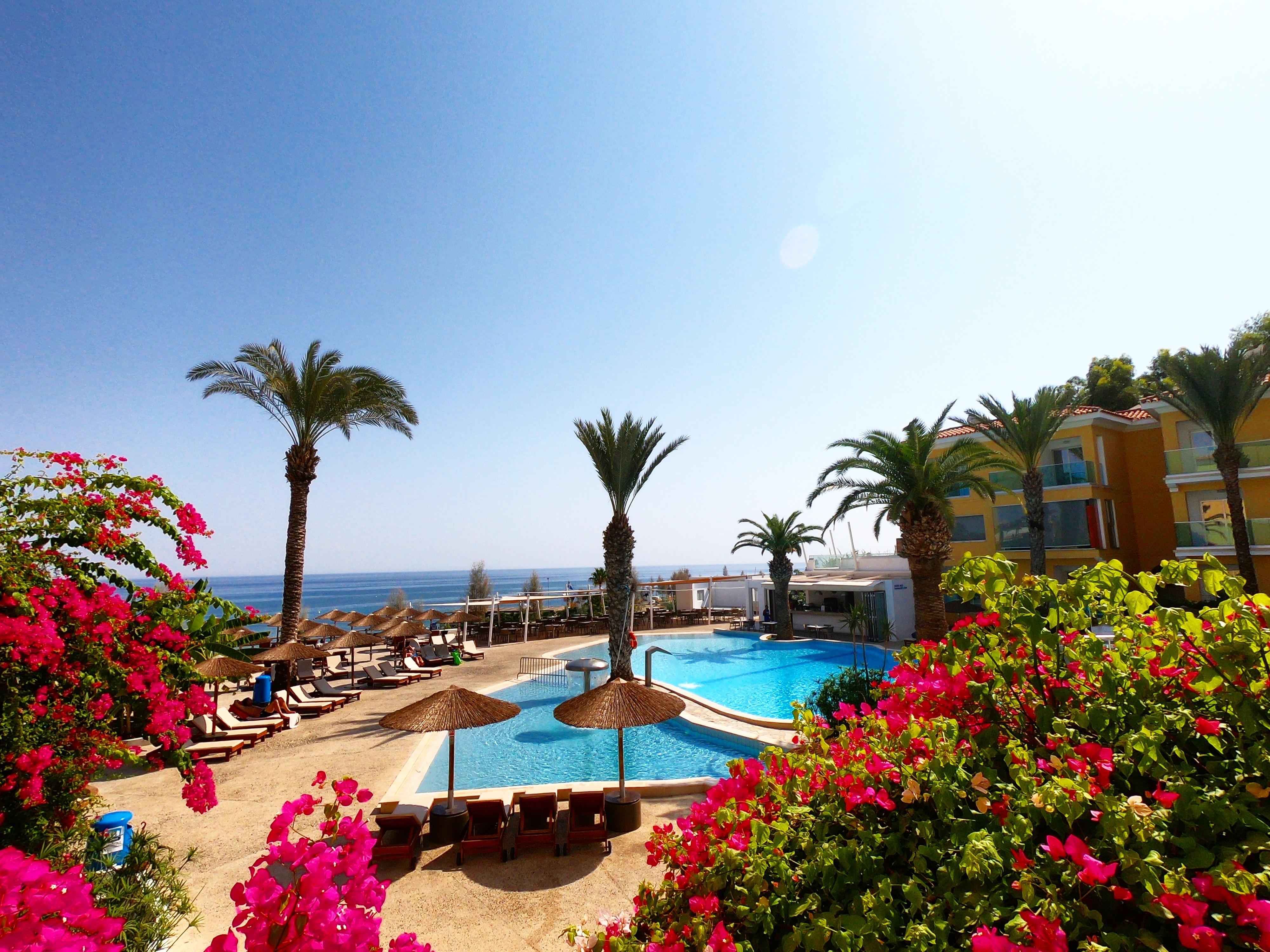 Malama Beach Holiday Village Протарас Екстериор снимка