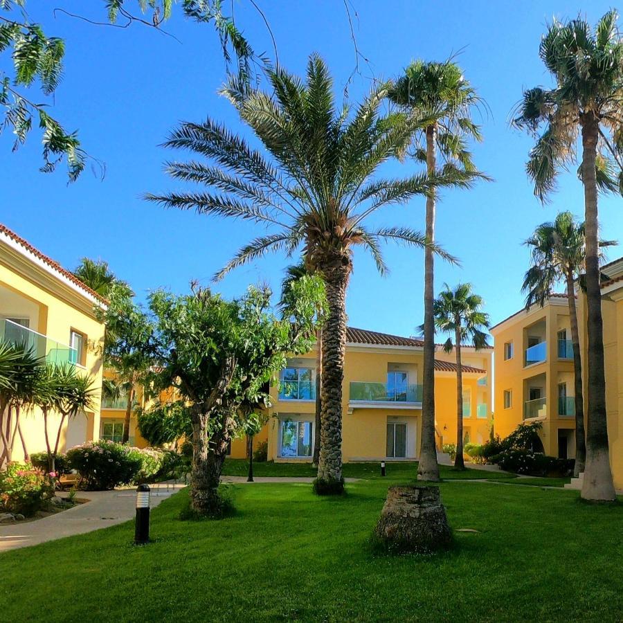 Malama Beach Holiday Village Протарас Екстериор снимка