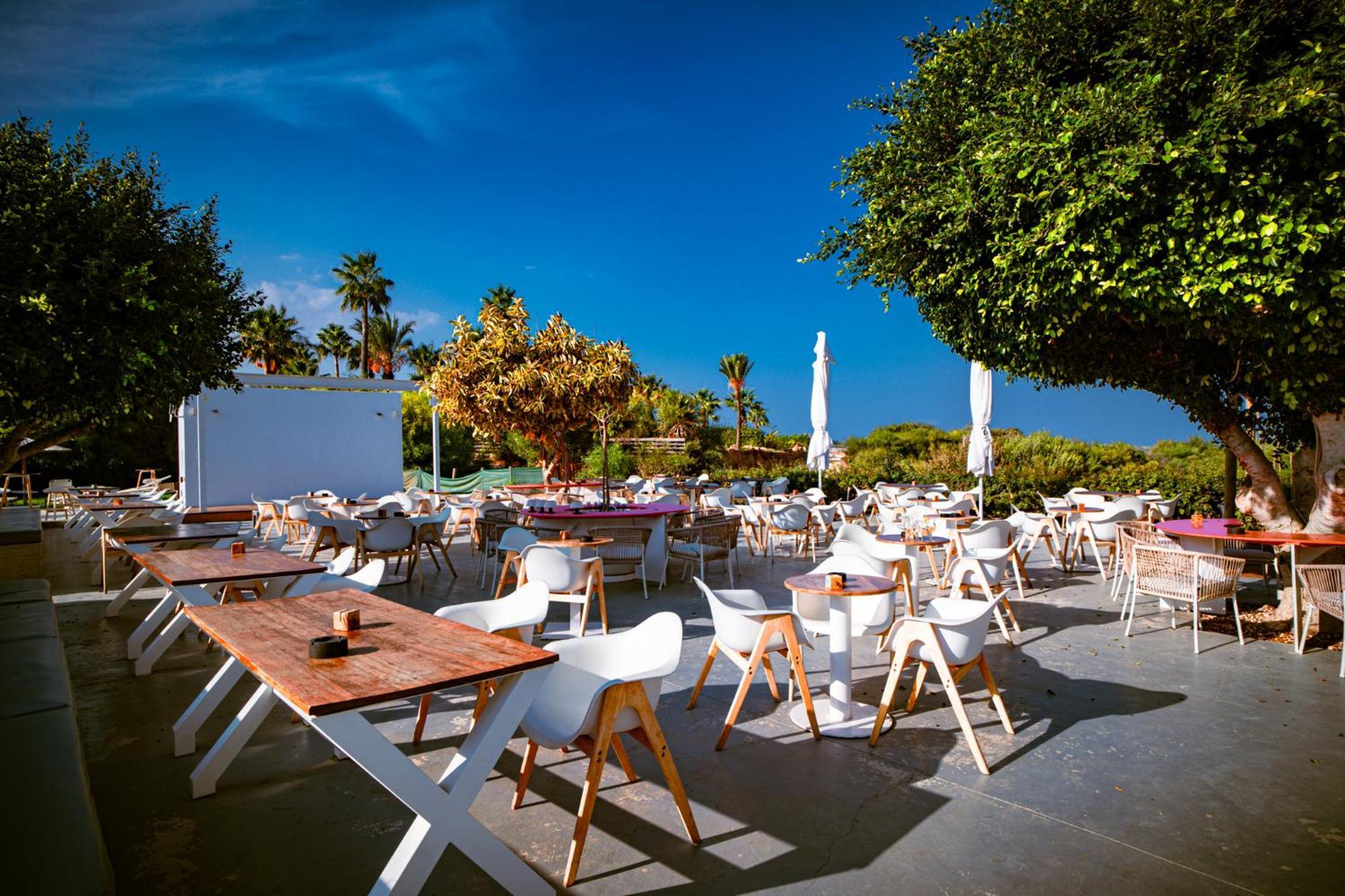 Malama Beach Holiday Village Протарас Екстериор снимка